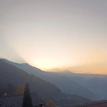 Alpstuga Loka-baita Panoramica Tra Di E Grigna Bellano